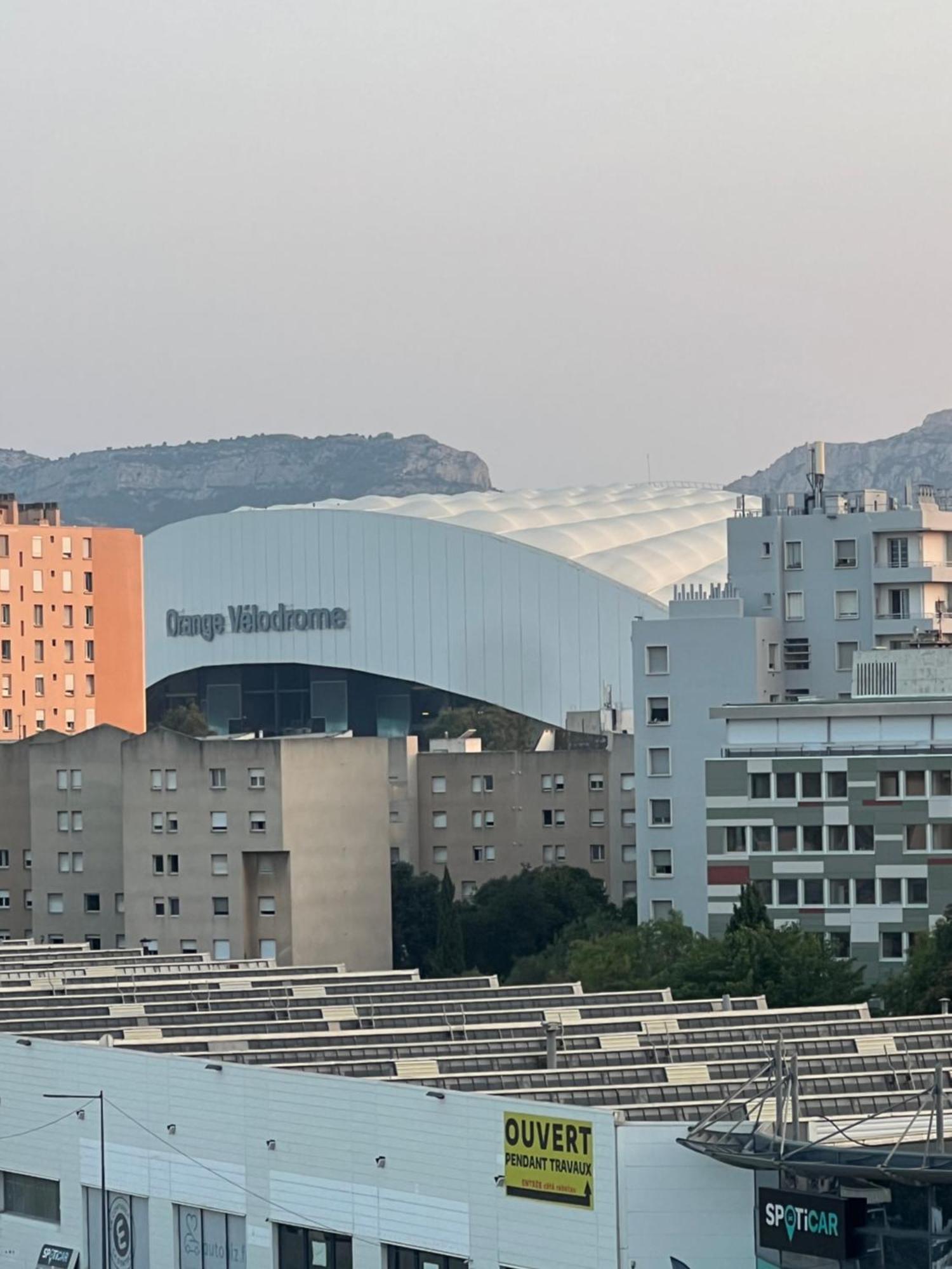 Appartement 2 Chambre Et Grand Sejour 100M2 A 5 Min Du Stade Velodrome 马赛 外观 照片